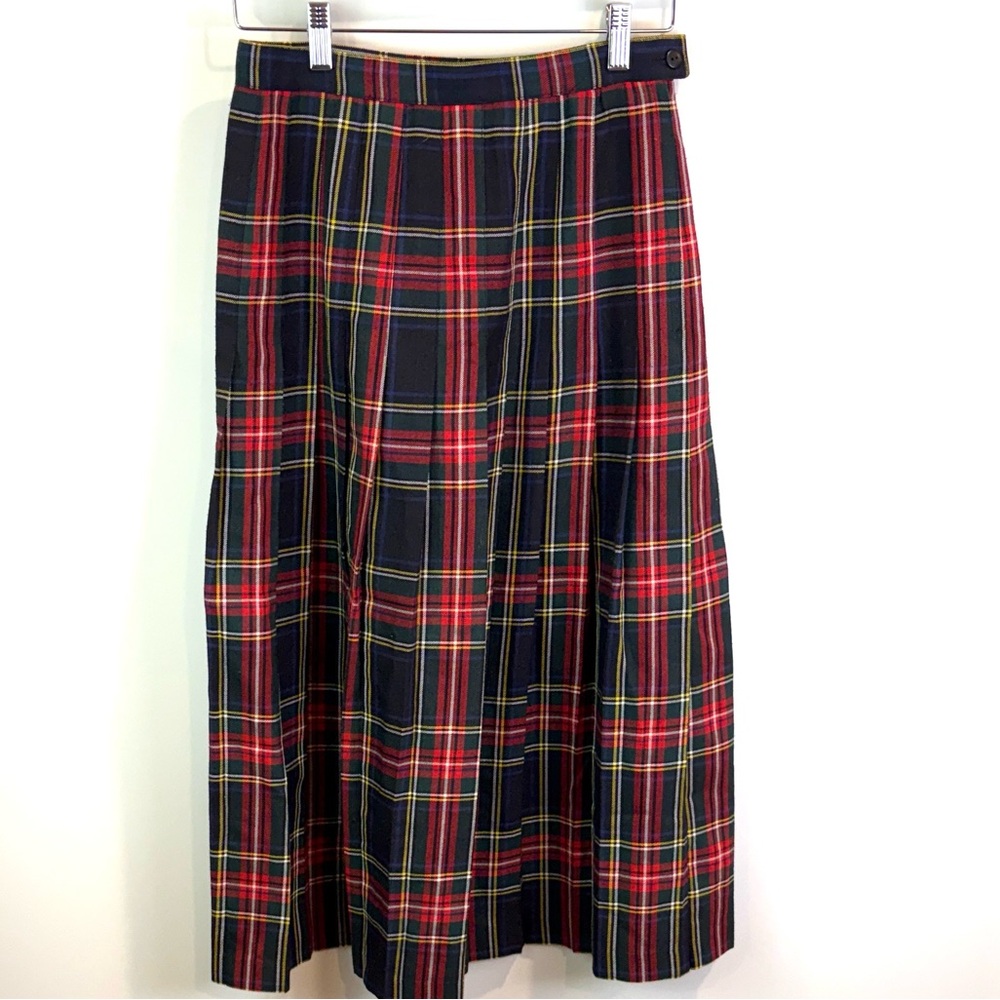 Vintage Plaid Women's Skirt - Red and Black size 8